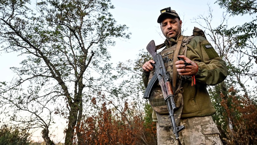 Un soldat ukrainien près de Pokrovsk: lui et ses camarades tentent de défendre la ville.