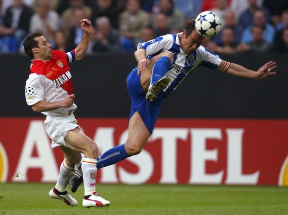 Jorge Costa, ici avec Porto face au Monaco de Ludovic Giuly, est décédé à 53 ans