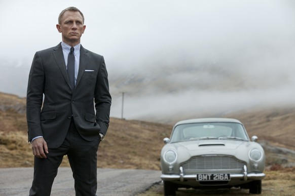 FILE - This undated handout file photo released by Columbia Pictures shows Daniel Craig as James Bond in the action adventure film, &amp;quot;Skyfall.&amp;quot; According to studio estimates Sunday, D ...
