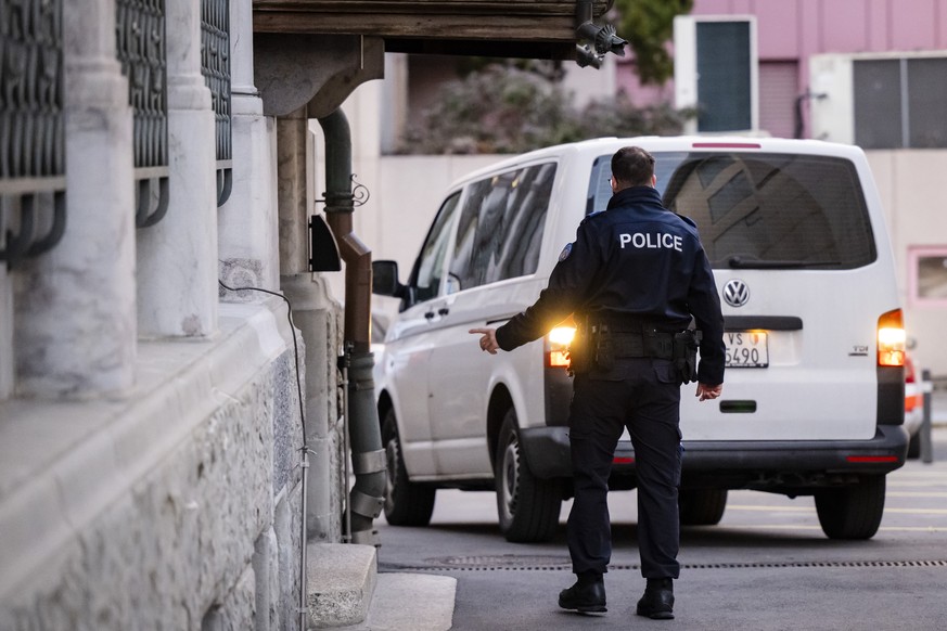 A van with Jacques Moretti from France, the owner of the bar in Crans-Montana, arrives to be auditioned by the Valais public prosecutor's office in Sion, Switzerland, Wednesday, January 21, 2026. ...