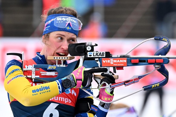 05.01.2024, Th�ringen, Oberhof: Biathlon: Weltcup, Sprint 7,5 km, Damen in der Lotto Th�ringen Arena am Rennsteig. Elvira �berg aus Schweden beim Anschie�en. Foto: Martin Schutt/dpa +++ dpa-Bildfunk + ...