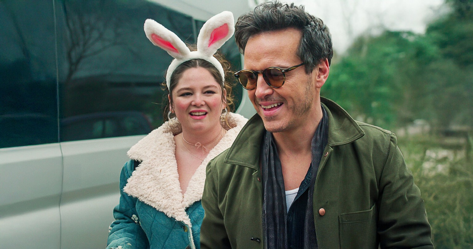 Andrew Scott (Sherlock, Ripley) fait partie des nombreuses guest stars à apparaître dans la série.
