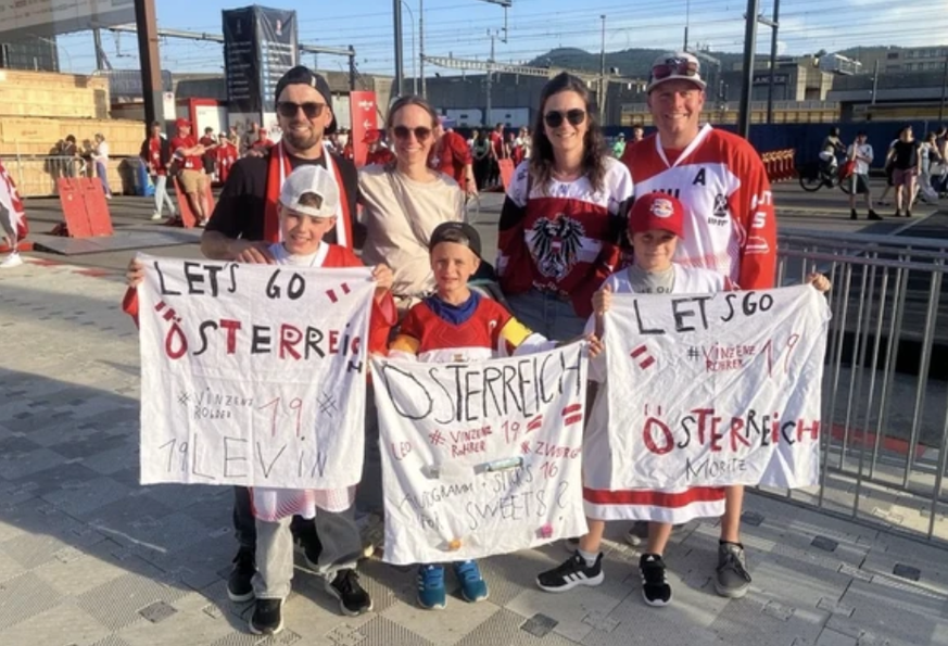 «Une fête»: les fans étrangers ont kiffé le Mondial en Suisse