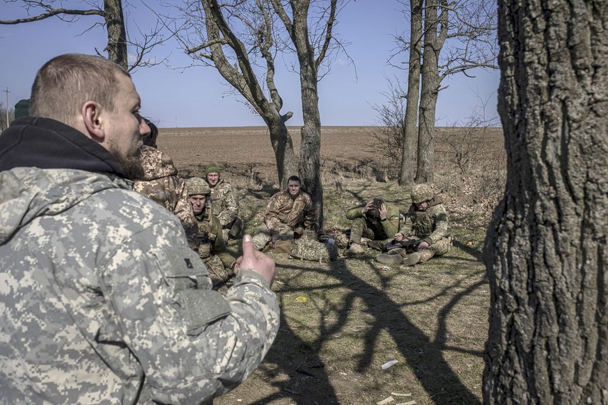 KHERSON OBLAST, UKRAINE - MARCH 14: Ukrainian marine soldiers are seen participating in a shooting training as they prepare for a rotation to the frontlines as the war between Russia and Ukraine conti ...