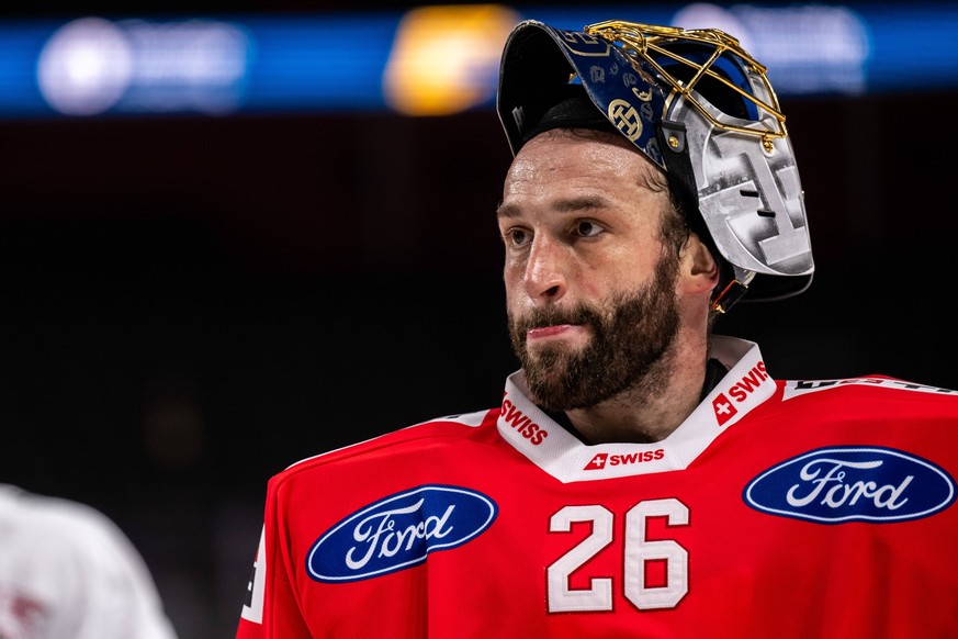 250209 Sandro Aeschlimann of Switzerland looks dejected during the Beijer Hockey Games game between Switzerland and Czech Republic on February 9, 2025 in Stockholm. Photo: Simon Hastegard / BILDBYRAN  ...