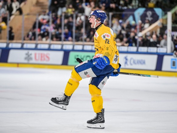 Tino Kessler jubile après le 2-1