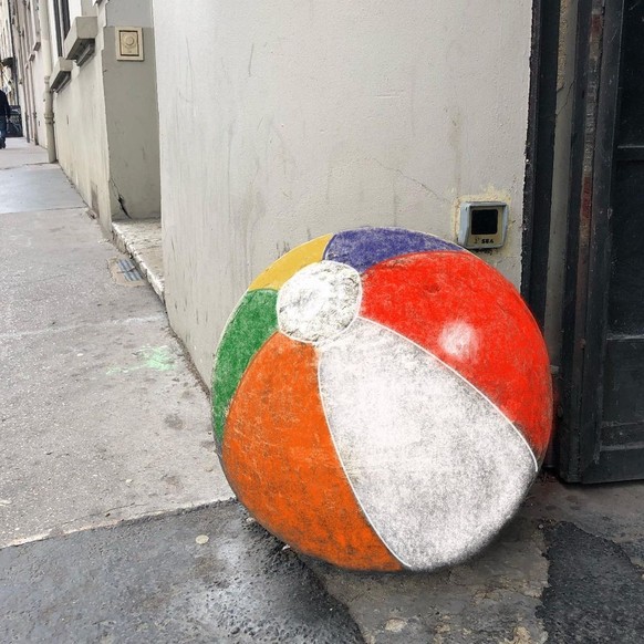 D'ailleurs, la plage est au coin de la rue.