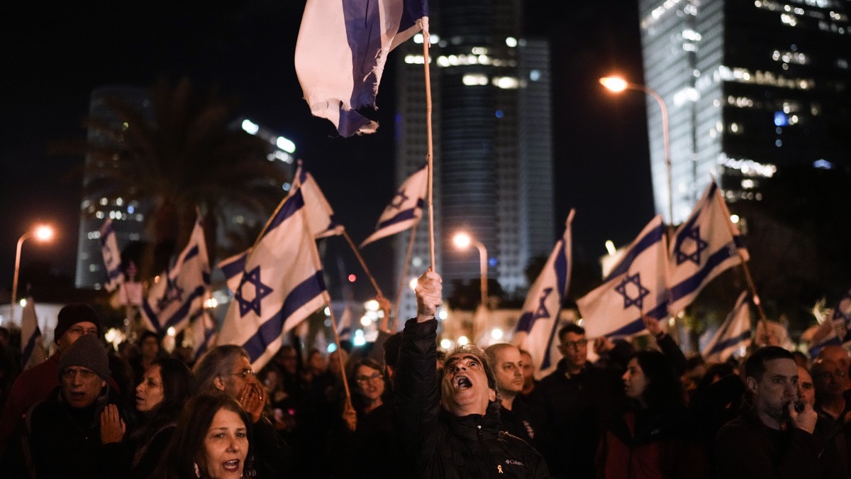 Des milliers de personnes à nouveau dans la rue en Israël