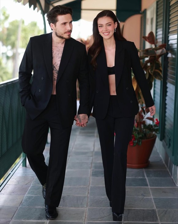 Dans le clan adverse: Brooklyn Beckham, 26 ans, et son épouse Nicola Peltz, 30 ans.