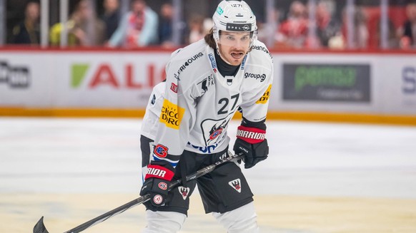 NL : Lausanne Hockey Club - HC Fribourg-Gotteron 11.10.2024, Lausanne, Vaudoise Arena, NL: Lausanne Hockey Club - HC Fribourg-Gotteron. Yannick Rathgeb 27, HC Fribourg-Gotteron during the Swiss Nation ...