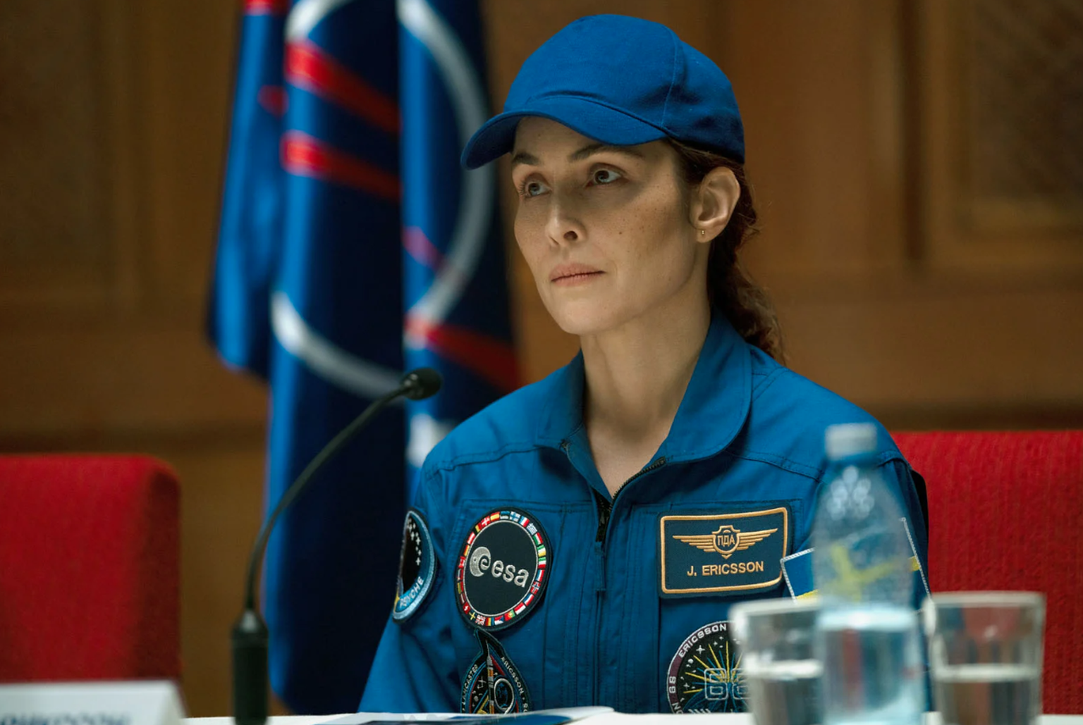 Noomi Rapace est excellente dans la série Constellation.