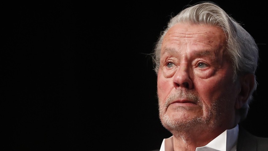 epa07585249 French actor Alain Delon receives a Honorary Golden Palm award for his career during the 72nd annual Cannes Film Festival, in Cannes, France, 19 May 2019. The movie is presented in the Off ...