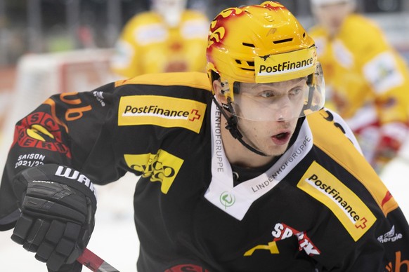 Berns Topscorer Dominik Kahun, im Qualifikationsspiel der National League zwischen dem SC Bern und dem EHC Biel, am Dienstag, 1. Maerz 2022 in der Postfinance Arena in Bern. (PostFinance/KEYSTONE/Marc ...