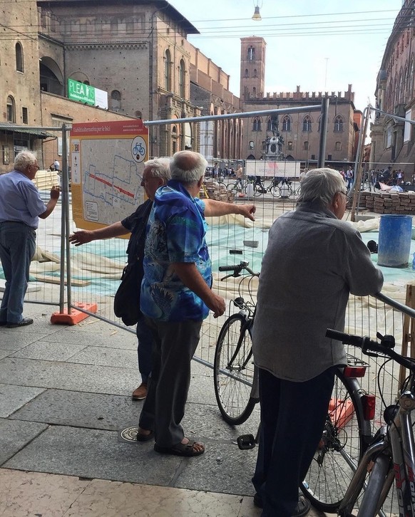 Umarell: Italy’s Civic Heroes or Municipal Meddlers?
https://italysegreta.com/umarell-italys-civic-heros-or-municipal-meddlers/