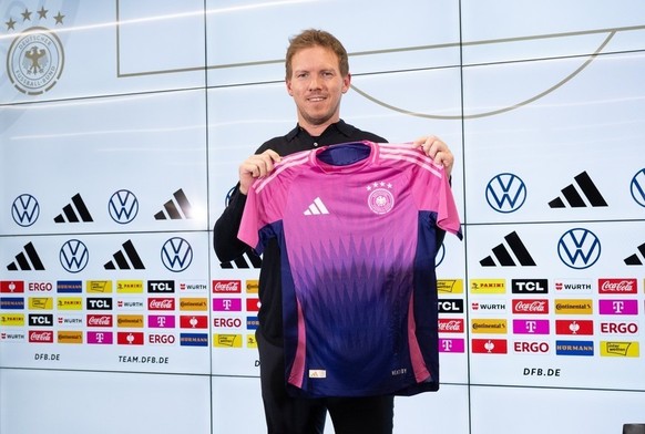 Le sélectionneur Julian Nagelsmann a dit apprécier ce maillot insolite.