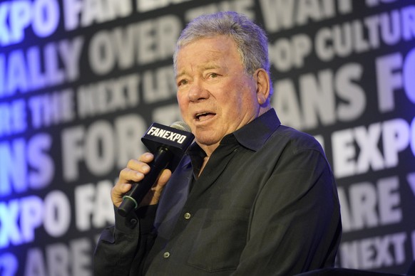 William Shatner speaks at the Comic-Con Fan Expo at the Donald E. Stephens Convention Center on Saturday, Aug. 17, 2024, in Rosemont, Ill. (Photo by Rob Grabowski/Invision/AP)
William Shatner