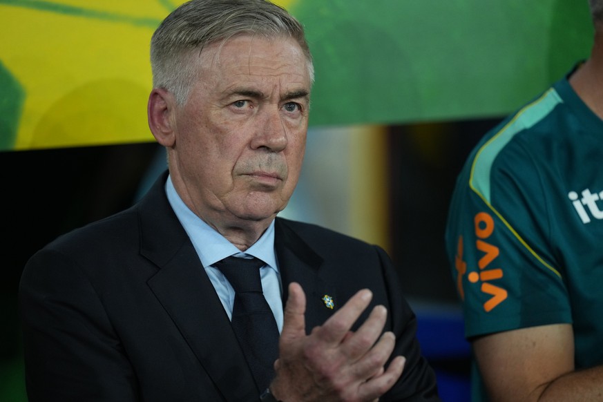 Brazil's coach Carlos Ancelotti looks on before a friendly soccer match against Panama in Rio de Janeiro, Sunday, May 31, 2026. (AP Photo/Silvia Izquierdo)
Carlos Ancelotti
