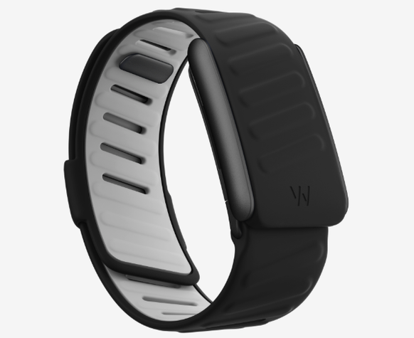 Le type de bracelet connecté Whoop que porte habituellement Carlos Alcaraz.