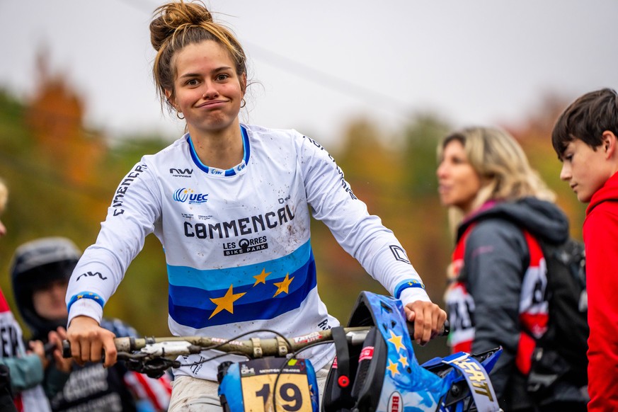 Lisa Baumann from Switzerland, after the Downhill Women Elite, DH, WHOOP UCI Mountain Bike World Series, on Saturday, October 5, 2024, in Mont Saint Anne, Canada. (KEYSTONE/Maxime Schmid)