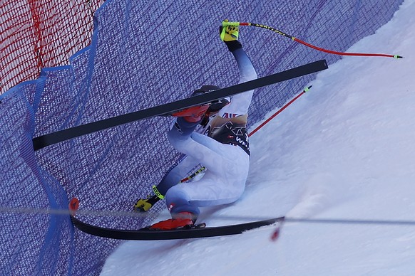 FILE - Norway&#039;s Aleksander Aamodt Kilde falls during an alpine ski, men&#039;s World Cup downhill race, in Wengen, Switzerland, Saturday, Jan. 13, 2024. (AP Photo/Alessandro Trovati, File)