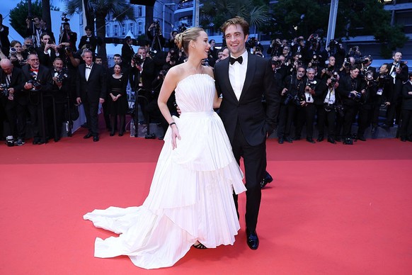 CANNES, FRANCE - MAY 17: Jennifer Lawrence and Robert Pattinson attend the &quot;Die My Love&quot; red carpet at the 78th annual Cannes Film Festival at Palais des Festivals on May 17, 2025 in Cannes, ...