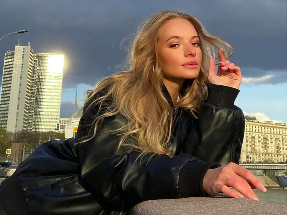 Qui dit proche de Poutine, dit riche: Liza Peskova est la fille du porte-parole Dmitri Peskov et a déjà des dizaines de milliers d'abonnés sur les réseaux sociaux.