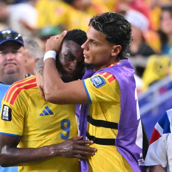 Jhon Cordoba (à gauche) ne jouera pas face à la Suisse