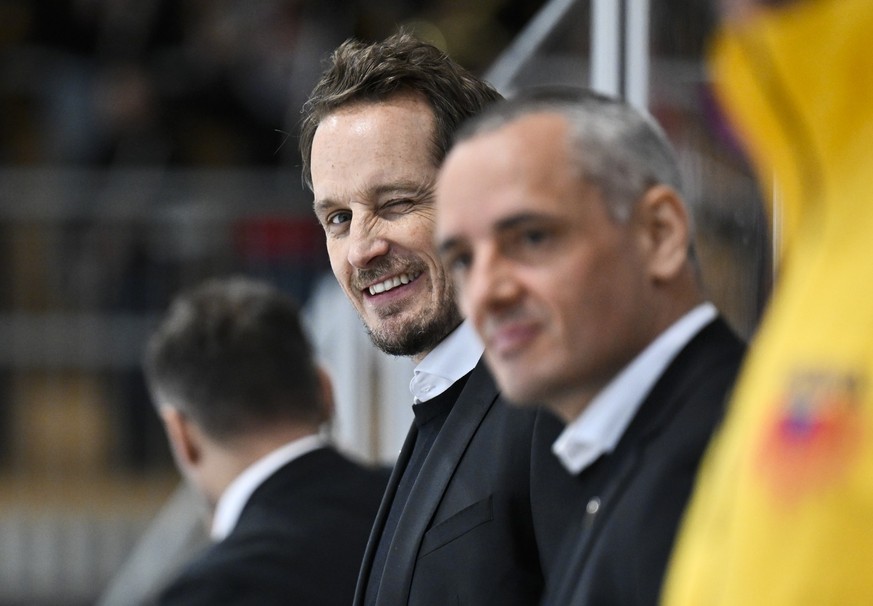 Le suspense est total sur le banc de la Nati de hockey