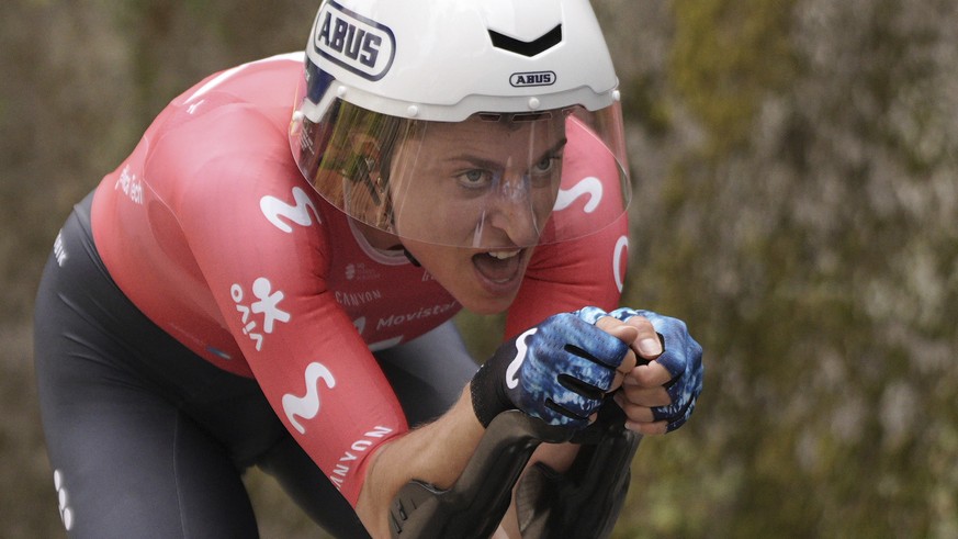 Switzerland&#039;s Marlen Reusser competes on her way to win the 1st stage of the Giro d&#039;Italia women&#039;s cycling race, from Bergamo to Bergamo, Italy Sunday, July 6, 2025. (Marco Alpozzi/LaPr ...