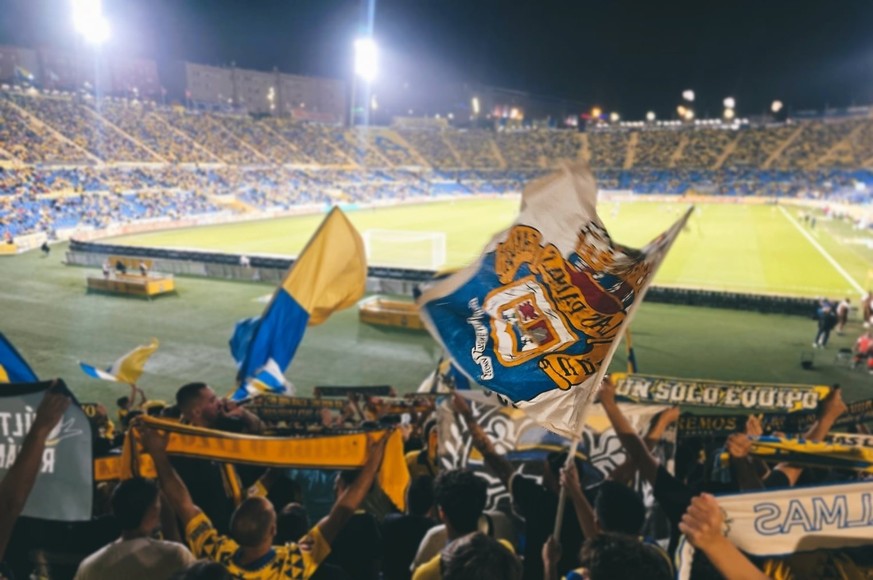 Le groupe Ultra Naciente était furieux des contrôles d'alcoolémie qui ont eu lieu à Las Palmas, dimanche 19 octobre.