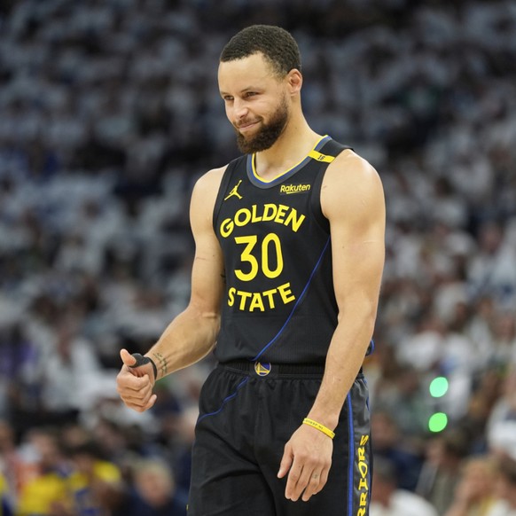 Stephen Curry est absent pendant une semaine