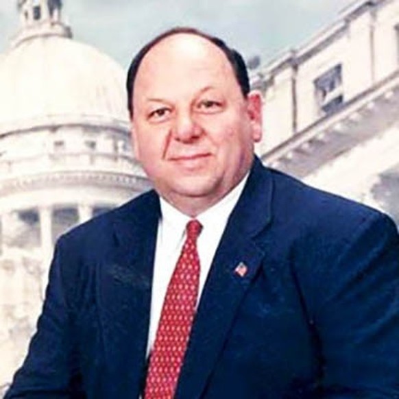 Steve Holland, demokratischer Abgeordneter im US-Staat Mississippi
https://www.library.msstate.edu/mpc/daniel-stephen-steve-holland