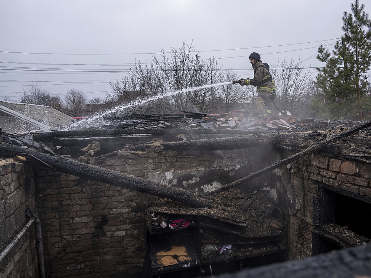 Plusieurs villes ukrainiennes ont L&#039;armée russe bombarde massivement l&#039;Ukraine