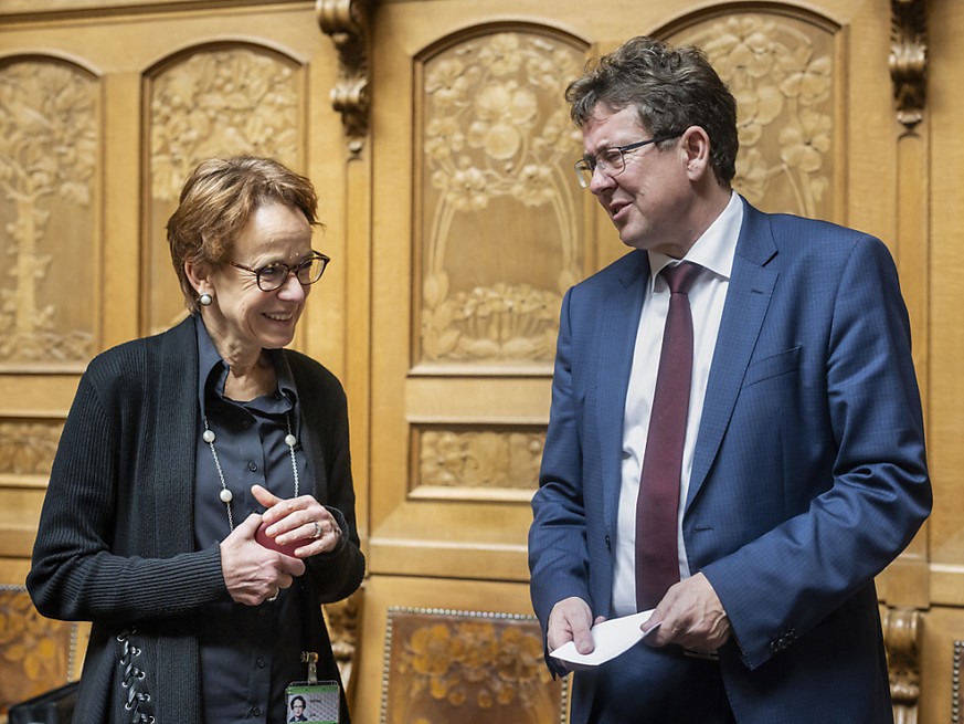 Eva Herzog et Albert Rösti sont les favoris de la course au Conseil fédéral. Ils passent mardi leur dernier grand oral (archives).