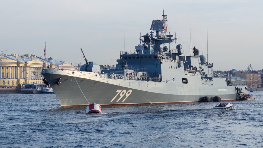Le navire Amiral Makarov, probablement visé par les drones suicides.
