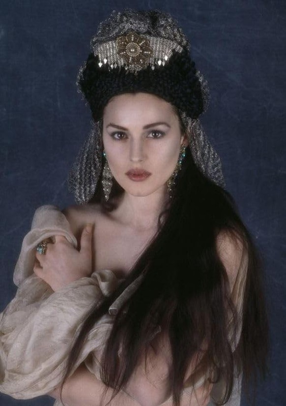 Monica Bellucci in «Bram Stokers Dracula» (1992)