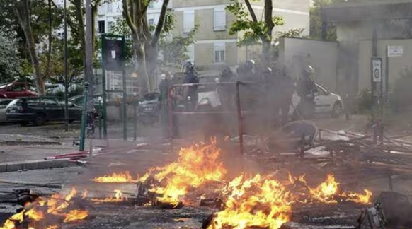 Depuis l'événement, les émeutes se succèdent dans toute la région parisienne.
