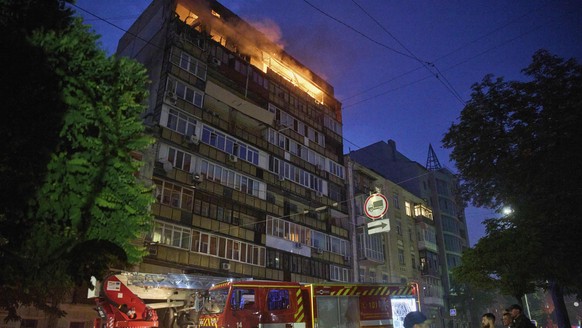 A fire burns at a residential building after a Russian attack in Kyiv, Ukraine, early Thursday, July 10, 2025. (AP Photo/Efrem Lukatsky)
APTOPIX Russia Ukraine War