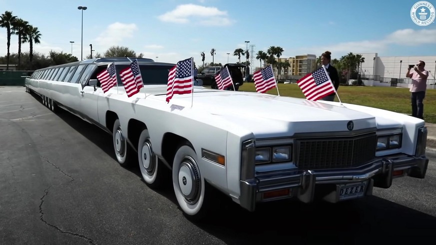 American Dream - längstes Auto der Welt. 30,5 meter 100 feet http://youtu.be/sNE_dqkmLF0