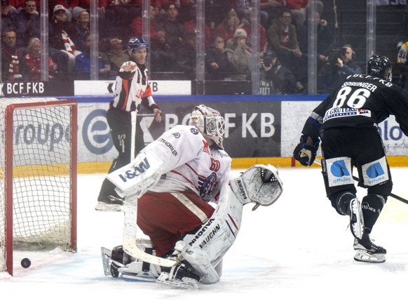 Le tir de Jecker finit au fond et Gottéron se qualifie pour les demi-finales