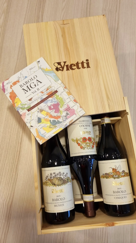Le Casetta Cru du domaine Vietti réunit trois Barolos d'exception.