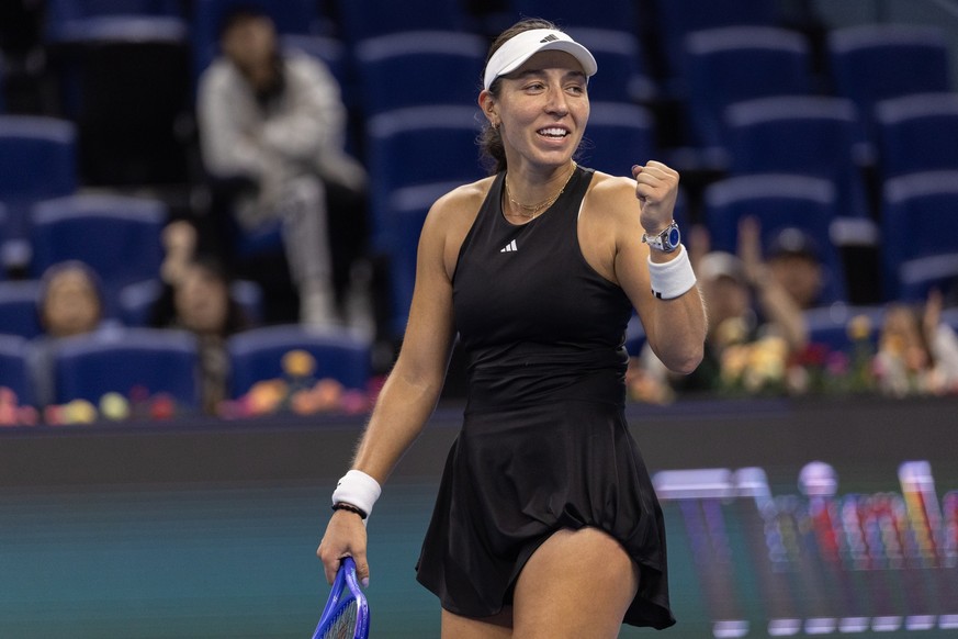 epa12427632 Jessica Pegula of the USA reacts after winning against Emma Navarro of the USA during the Women&#039;s Singles Quarter Finals at the China Open tennis tournament in Beijing, China, 03 Octo ...
