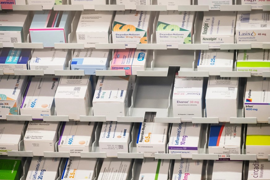 Les génériques ont le même effet que les médicaments originaux, mais sont moins chers.