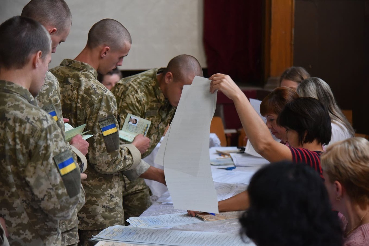 Sur la photo : les dernières élections ukrainiennes du 21 juillet 2019