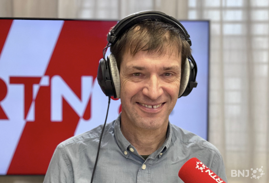 Marcel Neuenschwander a fait toute sa carrière de journaliste derrière le micro de RTN.