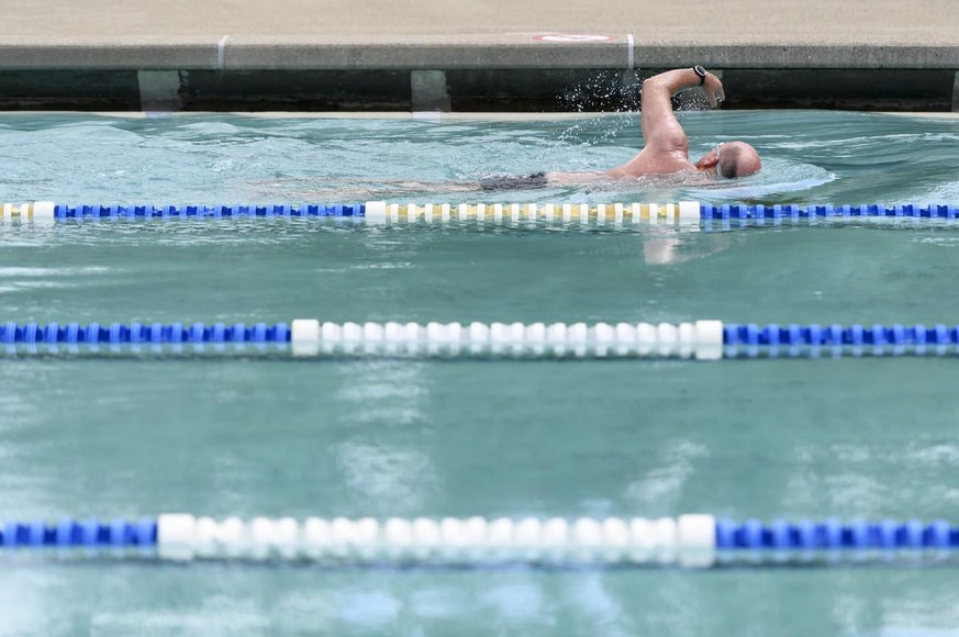 Les piscines n'ouvrent pas toutes au même moment, et ça s'explique