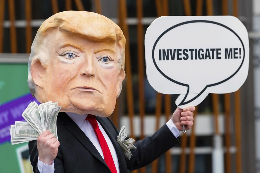 La justice se rapproche de plus en plus de Trump, qui devient nerveux