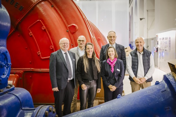 De gauche a droite, Vincent Ducrot, CEO des CFF, Andrea Ridolfi, president de la commune de Finhaut, Franziska Biner, Conseillere d&#039;Etat valaisanne, Martin von Kanel, vice-directeur de l?Office f ...