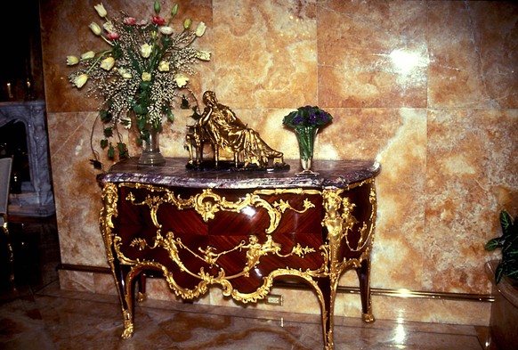 16523 SD0129.IVANA TRUMP'S APARTMENT IN AT THE TRUMP TOWER . / 1993(Credit Image: � Judie Burstein/Globe Photos/ZUMAPRESS.com)
