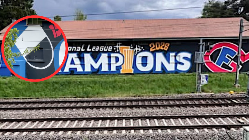 Un détail interpelle sur la fresque de Gottéron
